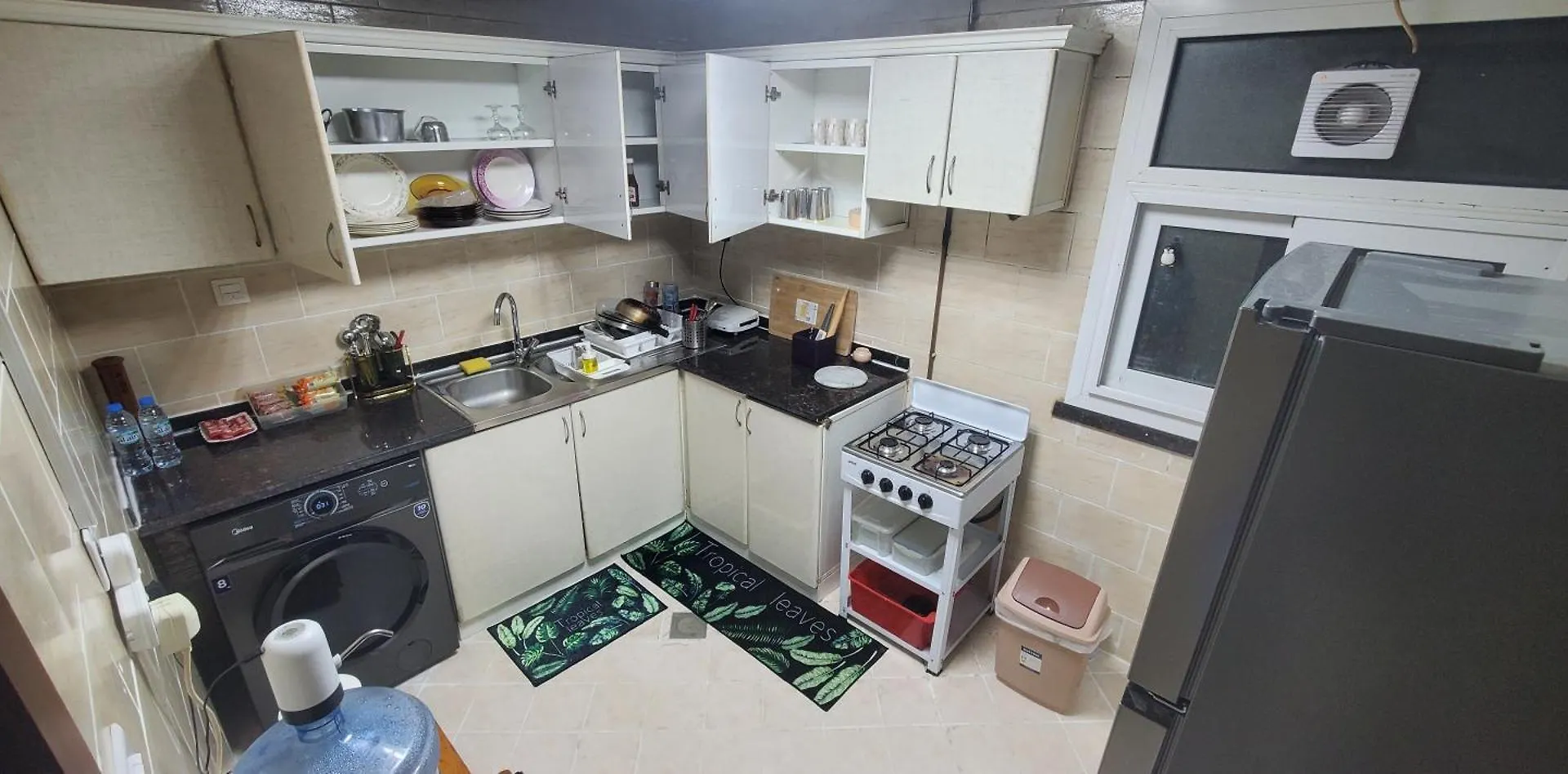 Homestay Jasmine House Apartment Sharjah United Arab Emirates